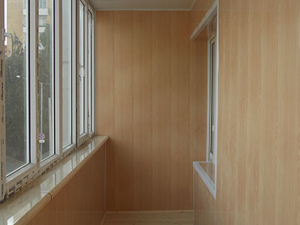 Обшивка балкона панелями МДФ