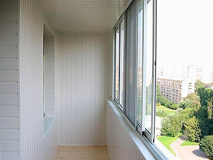 Обшивка балкона панелями пвх